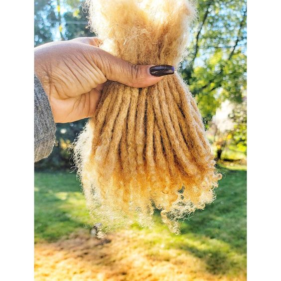 How Do You Prepare My Hair For Loc Extensions Wigs插图