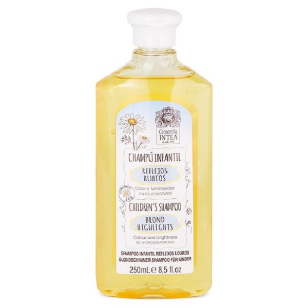 What age can a child use normal shampoo? A Guide for Parents